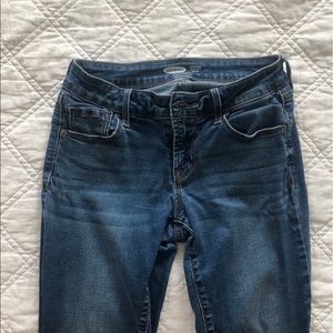 Old Navy Rockstar Low Rise Super Skinny Jeans